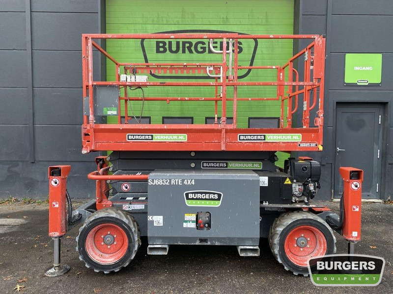 Skyjack SJ6832 RTE - Plataforma de Tijera/ Plataforma de tesoura: foto 4 Skyjack SJ6832 RTE - Plataforma de Tijera/ Plataforma de tesoura: foto 4