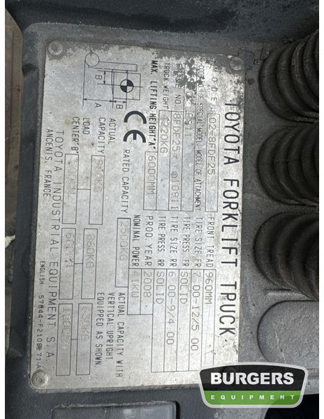 Locação financeira de Toyota 8FDF25 Toyota 8FDF25: foto 6