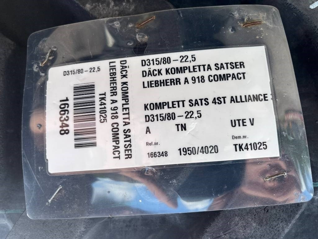 Alliance 315/80-22,5 till Liebherr A 918 - Pneu para Máquina de construção: foto 2 Alliance 315/80-22,5 till Liebherr A 918 - Pneu para Máquina de construção: foto 2