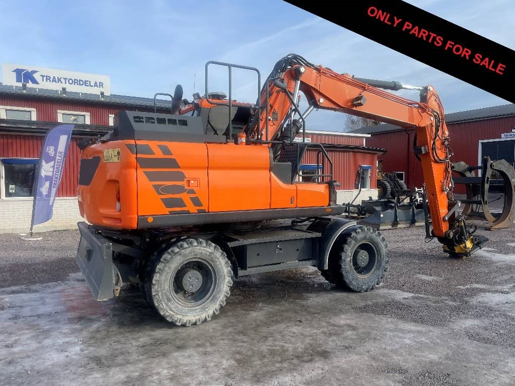 Doosan DX 140 W-5 Dismantled: only spare parts - Escavadeira de rodas: foto 1 Doosan DX 140 W-5 Dismantled: only spare parts - Escavadeira de rodas: foto 1