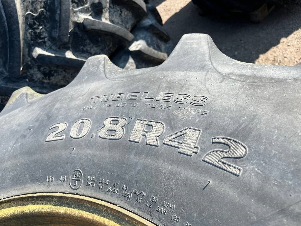 Goodyear 20,8R42 till John Deere - Pneu para Máquina agrícola: foto 5 Goodyear 20,8R42 till John Deere - Pneu para Máquina agrícola: foto 5