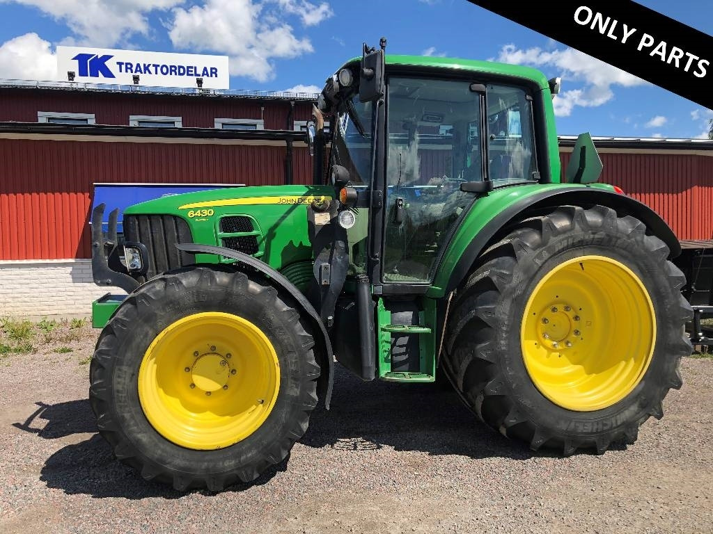 John Deere 6430 dismantled : only spare parts - Trator: foto 1 John Deere 6430 dismantled : only spare parts - Trator: foto 1