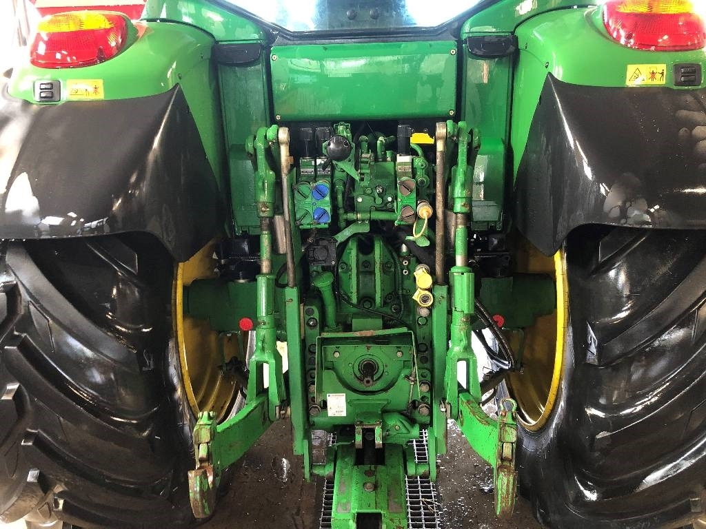 John Deere 6430 dismantled : only spare parts - Trator: foto 2 John Deere 6430 dismantled : only spare parts - Trator: foto 2