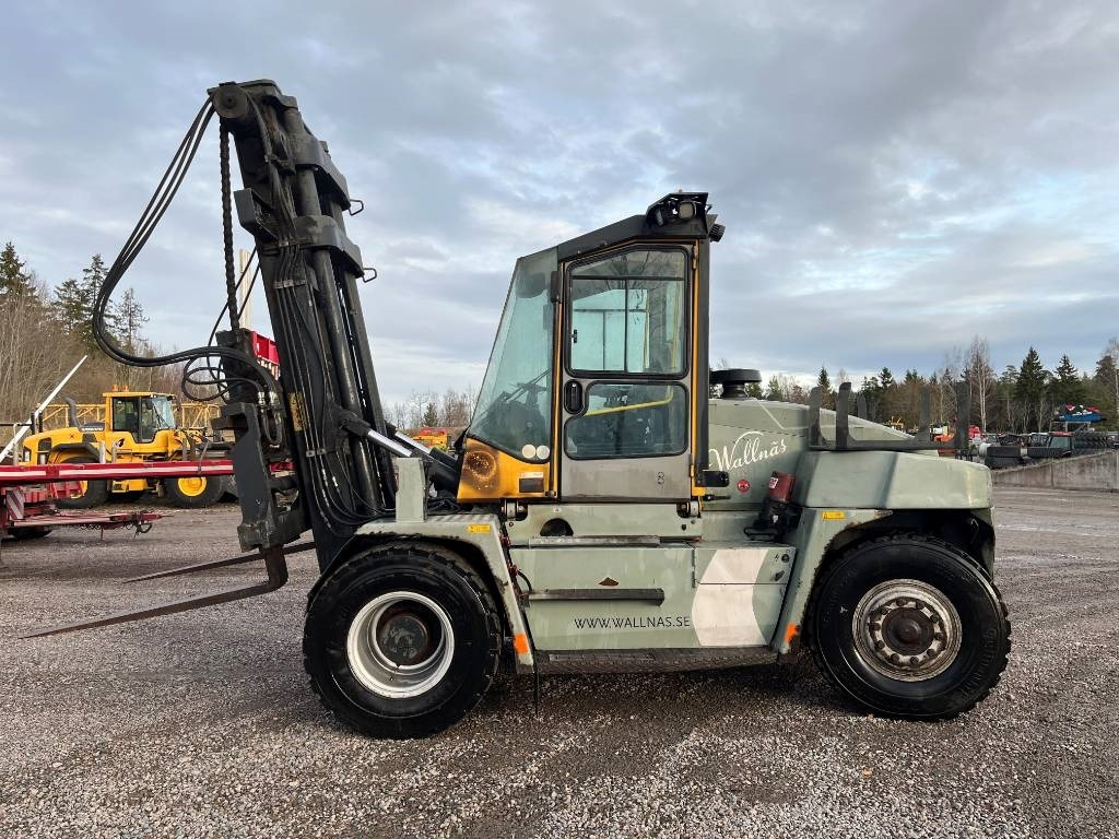 Kalmar DCE 100-6 - Empilhador a diesel: foto 3 Kalmar DCE 100-6 - Empilhador a diesel: foto 3