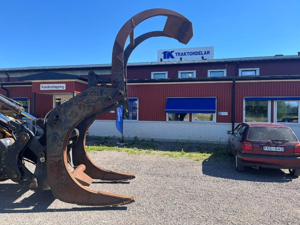 Timmergrip / Timbergrapple Volvo L50----L120 - Garra para Máquina de construção: foto 1 Timmergrip / Timbergrapple Volvo L50----L120 - Garra para Máquina de construção: foto 1