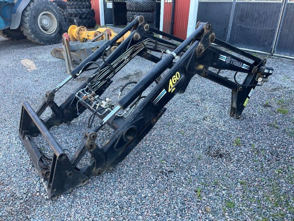 Trima 460 B Defekt - Carregador frontal para o trator: foto 3 Trima 460 B Defekt - Carregador frontal para o trator: foto 3