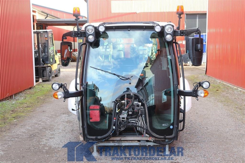 Valmet N124 - Cabine para Trator: foto 1 Valmet N124 - Cabine para Trator: foto 1