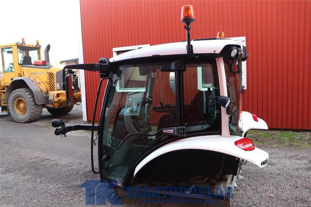 Valmet N124 - Cabine para Trator: foto 4 Valmet N124 - Cabine para Trator: foto 4