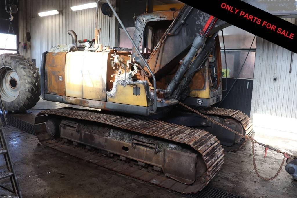 Volvo EC 140 B Dismantled. Only spare parts - Escavadora de rastos: foto 1 Volvo EC 140 B Dismantled. Only spare parts - Escavadora de rastos: foto 1