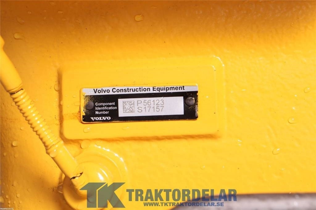 Volvo L 150 H Framvagn - Eixo e peças para Máquina de construção: foto 3 Volvo L 150 H Framvagn - Eixo e peças para Máquina de construção: foto 3