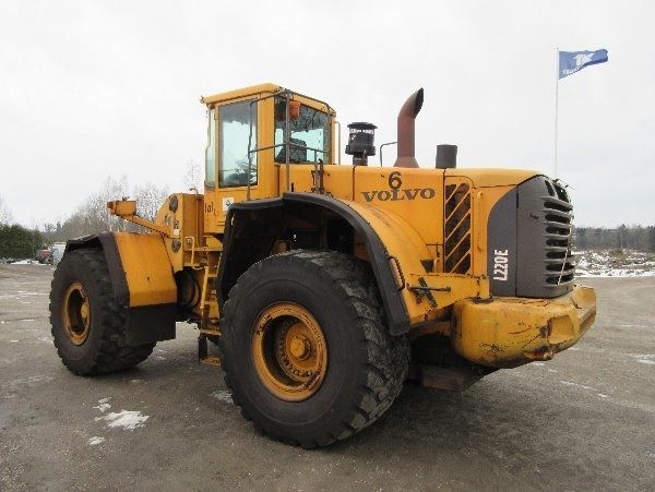 Volvo L220E Delar / Parts - Pá carregadora de rodas: foto 2 Volvo L220E Delar / Parts - Pá carregadora de rodas: foto 2