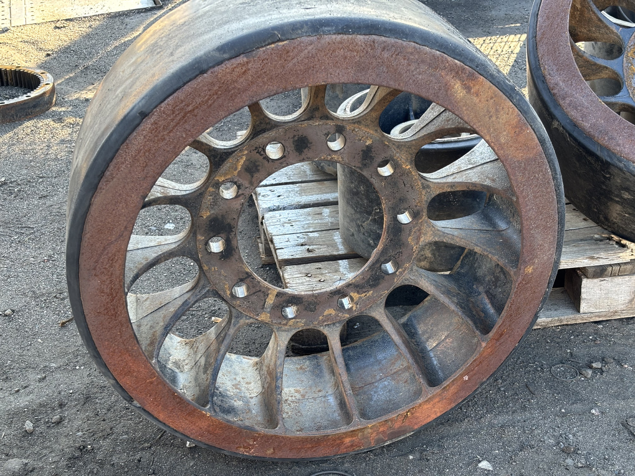 CASE STEIGER Koło gąsienicy Quadtrac 47487682C - Rasto para Máquina de construção: foto 1 CASE STEIGER Koło gąsienicy Quadtrac 47487682C - Rasto para Máquina de construção: foto 1