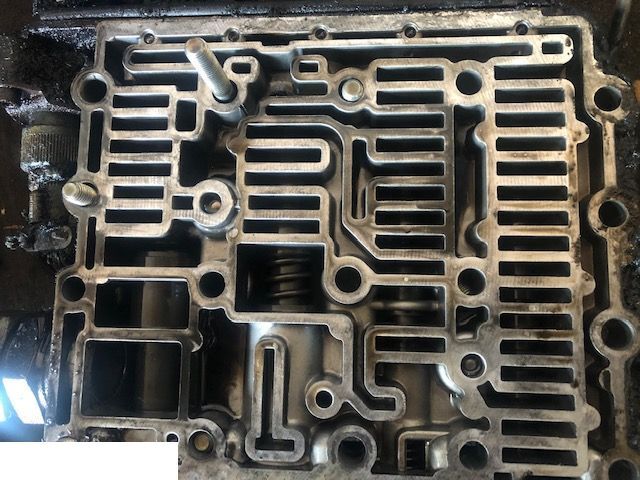 Case Cs Blok Zaworowy Skrzyni Biegów - Caixas de velocidade e peças para Máquina agrícola: foto 3 Case Cs Blok Zaworowy Skrzyni Biegów - Caixas de velocidade e peças para Máquina agrícola: foto 3