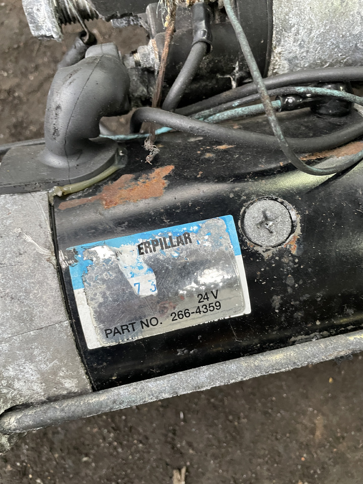 Caterpillar Cat Perkins 1106D C6.6 - rozrusznik 266-4359 - Motor de arranque para Máquina de construção: foto 2 Caterpillar Cat Perkins 1106D C6.6 - rozrusznik 266-4359 - Motor de arranque para Máquina de construção: foto 2