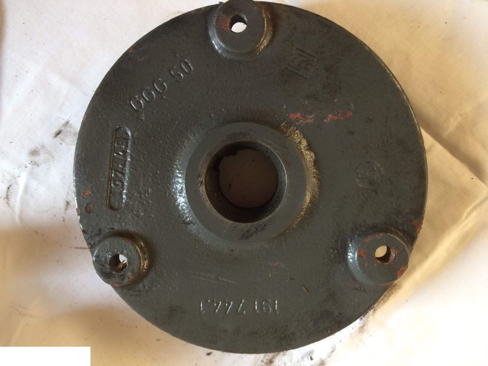 Claas Lexion 191744 Piasta - Cubo de roda para Máquina agrícola: foto 1 Claas Lexion 191744 Piasta - Cubo de roda para Máquina agrícola: foto 1