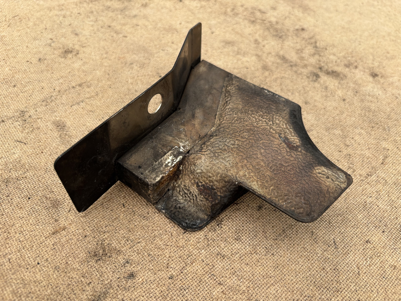 Claas Lexion 780 Obudowa Osłona Maska 00 0781 224 0 00 7812240 - Capô para Ceifeira debulhadora: foto 1 Claas Lexion 780 Obudowa Osłona Maska 00 0781 224 0 00 7812240 - Capô para Ceifeira debulhadora: foto 1