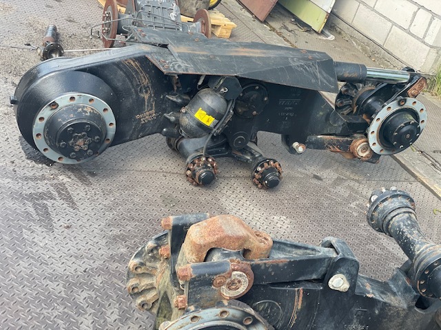Claas Lexion Terra track części - Peças de material rodante para Ceifeira debulhadora: foto 3 Claas Lexion Terra track części - Peças de material rodante para Ceifeira debulhadora: foto 3