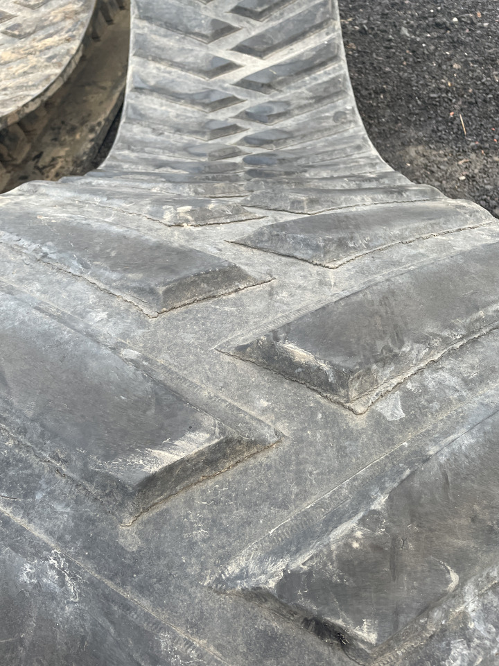 Claas Lexion - gąsienica gumowa 635mm - Rasto para Ceifeira debulhadora: foto 2 Claas Lexion - gąsienica gumowa 635mm - Rasto para Ceifeira debulhadora: foto 2