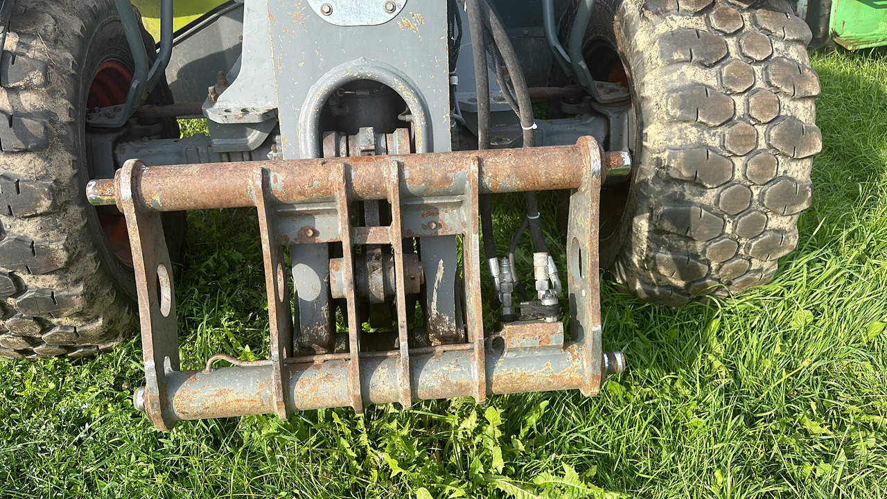 Claas Scorpion Karetka adapter nośnik narzędzi - Acoplamento rápido para Máquina agrícola: foto 1 Claas Scorpion Karetka adapter nośnik narzędzi - Acoplamento rápido para Máquina agrícola: foto 1