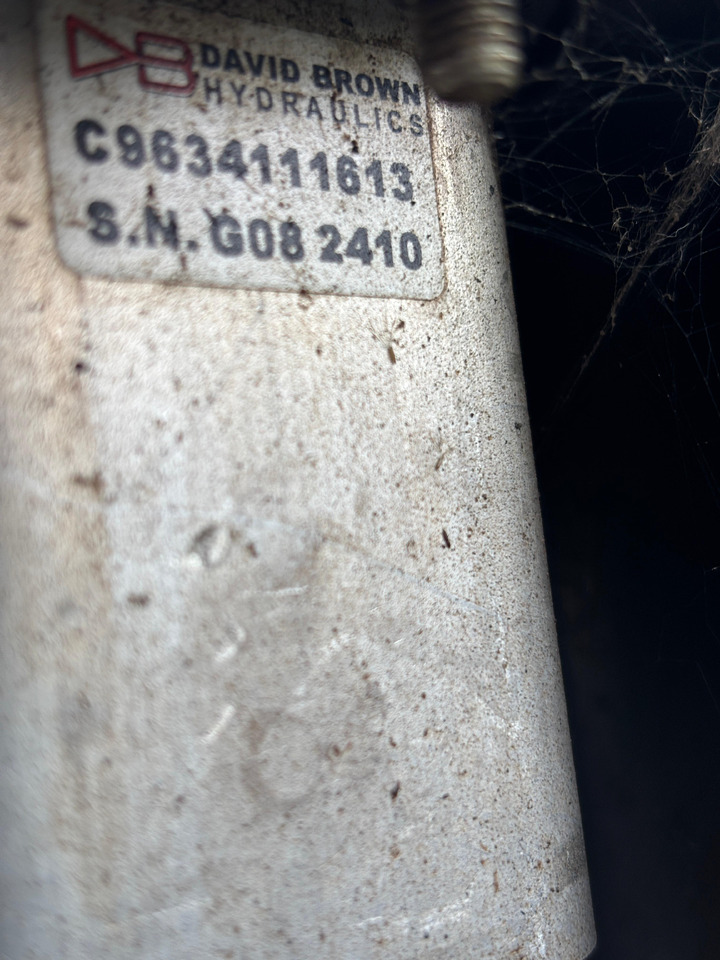 DAVID BROWN Mechanizm pilota Zawór Joystick C9634113133 - Válvula hidráulica: foto 2 DAVID BROWN Mechanizm pilota Zawór Joystick C9634113133 - Válvula hidráulica: foto 2