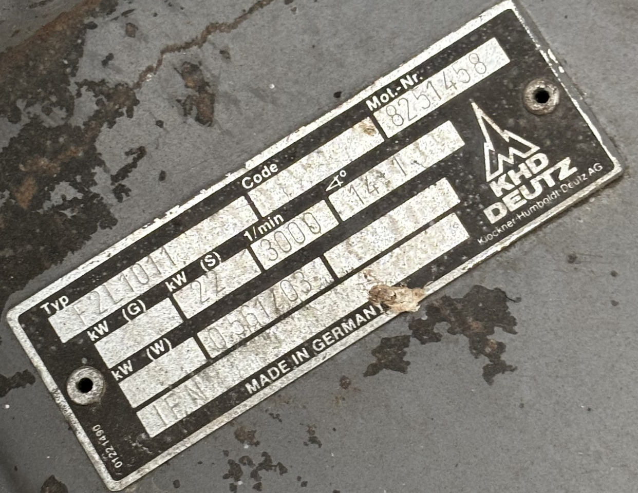 Deutz F2L1011 Silnik Blok Koło Zamachowe Tłok Pokrywa CZĘŚCI - Volante do motor para Máquina agrícola: foto 2 Deutz F2L1011 Silnik Blok Koło Zamachowe Tłok Pokrywa CZĘŚCI - Volante do motor para Máquina agrícola: foto 2