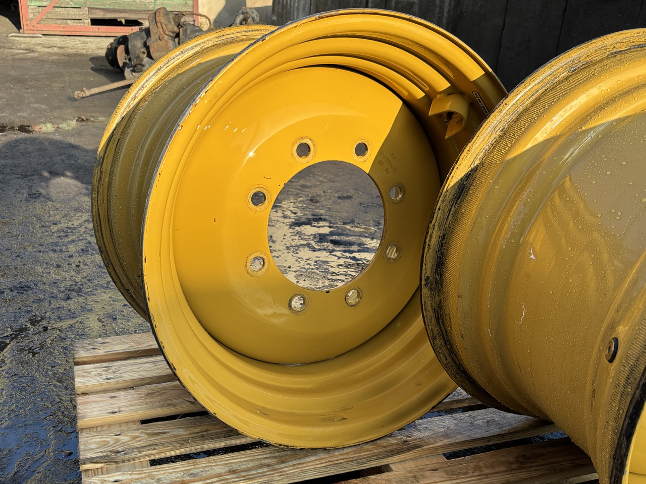 Felga CAT TH407 DW15LX24 R24 JLG 1001090637 - Jante para Máquina agrícola: foto 3 Felga CAT TH407 DW15LX24 R24 JLG 1001090637 - Jante para Máquina agrícola: foto 3