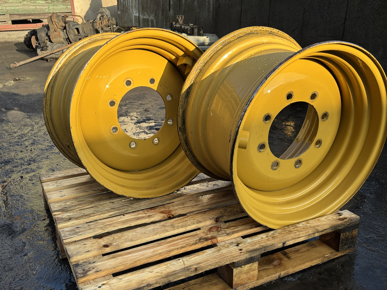 Felga CAT TH407 DW15LX24 R24 JLG 1001090637 - Jante para Máquina agrícola: foto 5 Felga CAT TH407 DW15LX24 R24 JLG 1001090637 - Jante para Máquina agrícola: foto 5