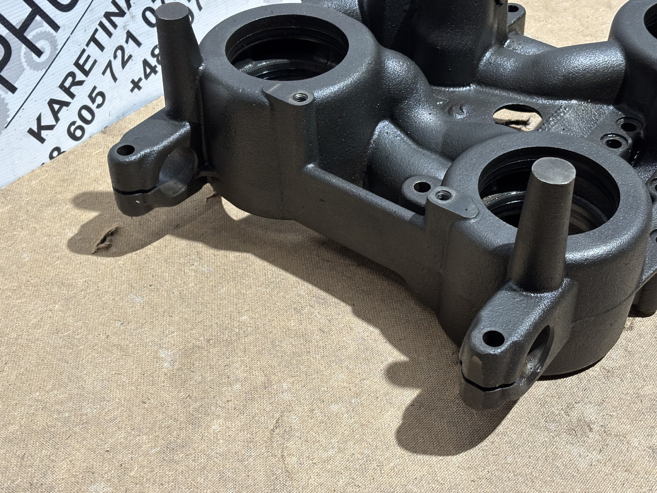 Fendt AGCO ML200 920 924 926 930 Skrzynia Biegów Obudowa M916101430012 - Caixa de velocidade para Máquina agrícola: foto 3 Fendt AGCO ML200 920 924 926 930 Skrzynia Biegów Obudowa M916101430012 - Caixa de velocidade para Máquina agrícola: foto 3