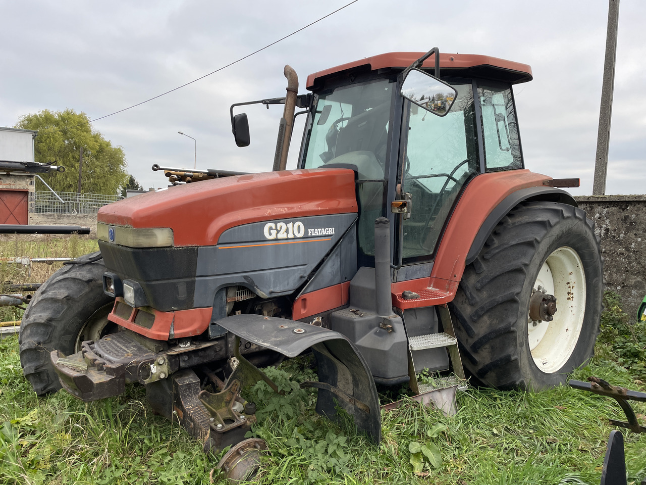 Fiat Agri G210 - części - kabina drzwi szyby maska błotniki - Porta e peças para Máquina agrícola: foto 1 Fiat Agri G210 - części - kabina drzwi szyby maska błotniki - Porta e peças para Máquina agrícola: foto 1