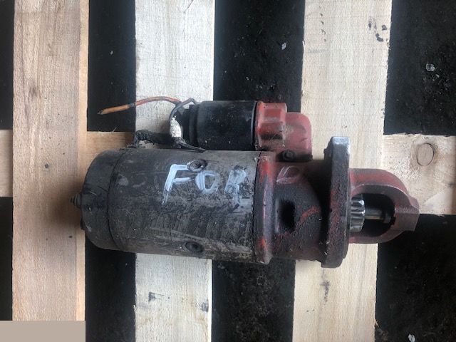 Ford t2 703f 6015 aaa - Rozrusznik - Motor de arranque para Máquina agrícola: foto 1 Ford t2 703f 6015 aaa - Rozrusznik - Motor de arranque para Máquina agrícola: foto 1