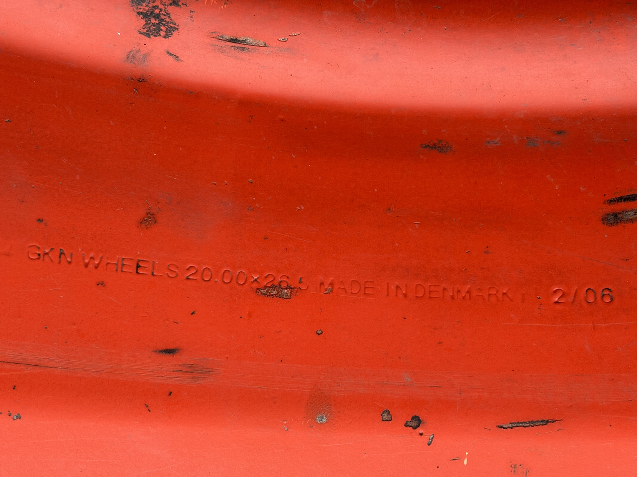 GKN WHEELS Felga z Oponą KOMPLET 20.00×26.5 8 szpilek Trelleborg 710/45-26.5 - Jante para Máquina agrícola: foto 2 GKN WHEELS Felga z Oponą KOMPLET 20.00×26.5 8 szpilek Trelleborg 710/45-26.5 - Jante para Máquina agrícola: foto 2