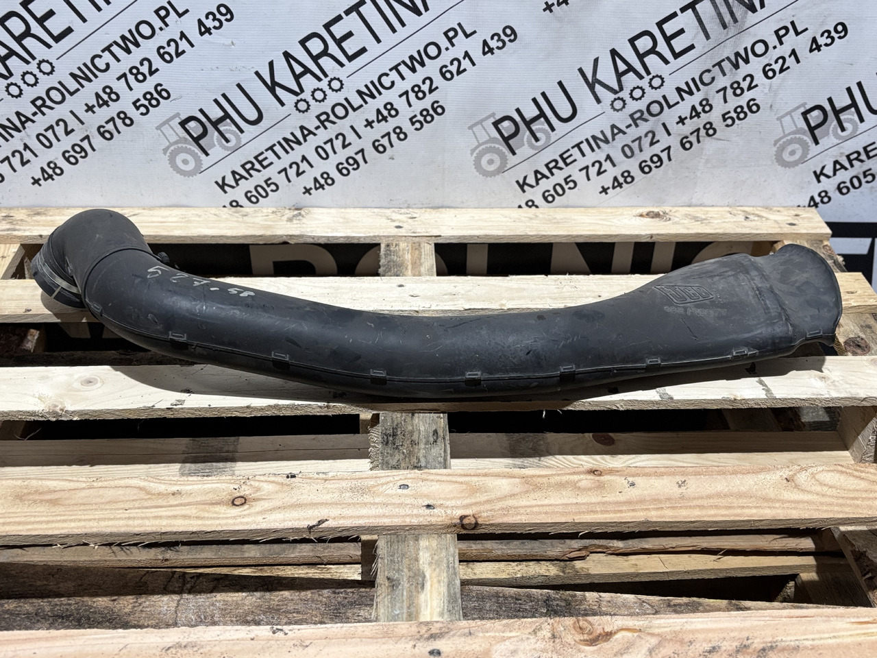 JCB 332/F0077 Kanał Rura Wlotowa - Tubo de admissão para Máquina de construção: foto 1 JCB 332/F0077 Kanał Rura Wlotowa - Tubo de admissão para Máquina de construção: foto 1