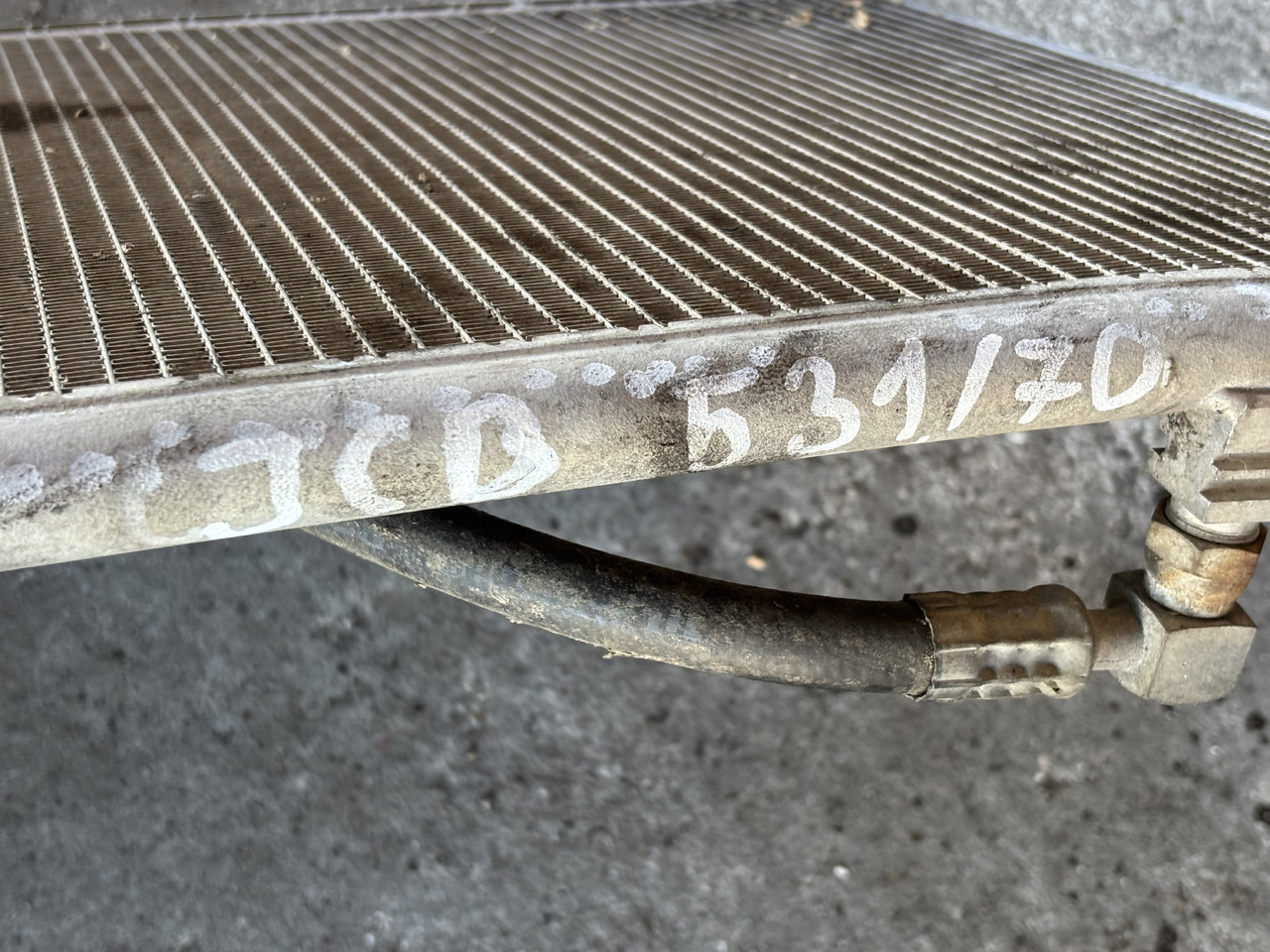 JCB 531-70 Chłodnica Klimatyzacji - Compressor de ar condicionado para Máquina de construção: foto 3 JCB 531-70 Chłodnica Klimatyzacji - Compressor de ar condicionado para Máquina de construção: foto 3