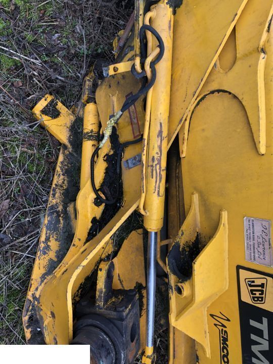 JCB TM 300 Siłownik Podnoszenia Ramienia Wysuwu Ramienia Siłownik Skrętu Ramię - Cilindro hidráulico para Empilhador telescópico: foto 2 JCB TM 300 Siłownik Podnoszenia Ramienia Wysuwu Ramienia Siłownik Skrętu Ramię - Cilindro hidráulico para Empilhador telescópico: foto 2