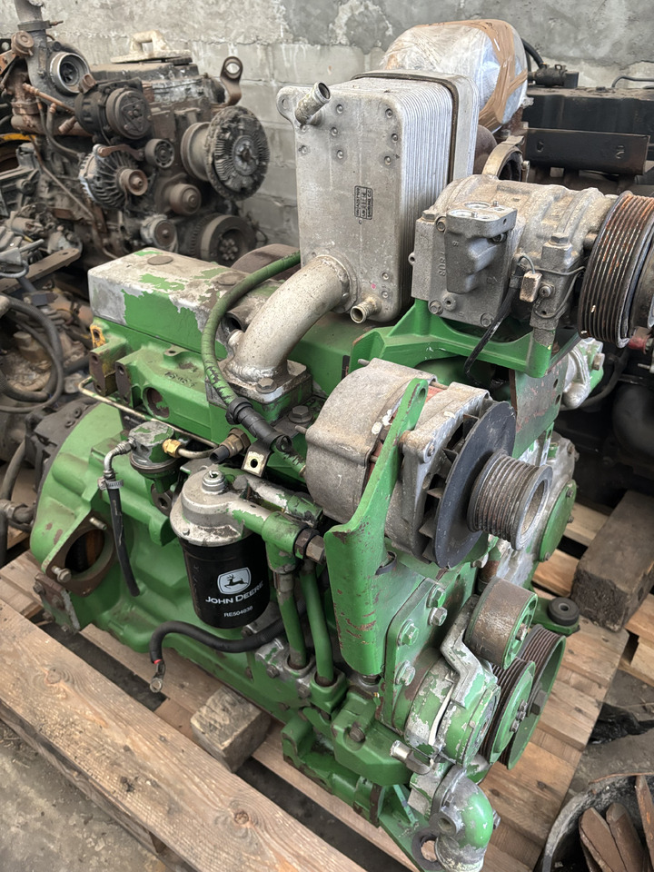 John Deere 3200, 3220, 3400 Silnik Słupek Blok Koło Zamachowe Kolektor Wał Wałek 4045HZ275 - Volante do motor para Máquina agrícola: foto 1 John Deere 3200, 3220, 3400 Silnik Słupek Blok Koło Zamachowe Kolektor Wał Wałek 4045HZ275 - Volante do motor para Máquina agrícola: foto 1