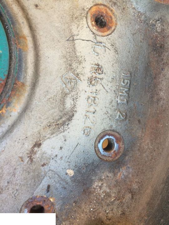 John Deere 6068 Obudowa R519485 - Colector de escape para Máquina agrícola: foto 2 John Deere 6068 Obudowa R519485 - Colector de escape para Máquina agrícola: foto 2