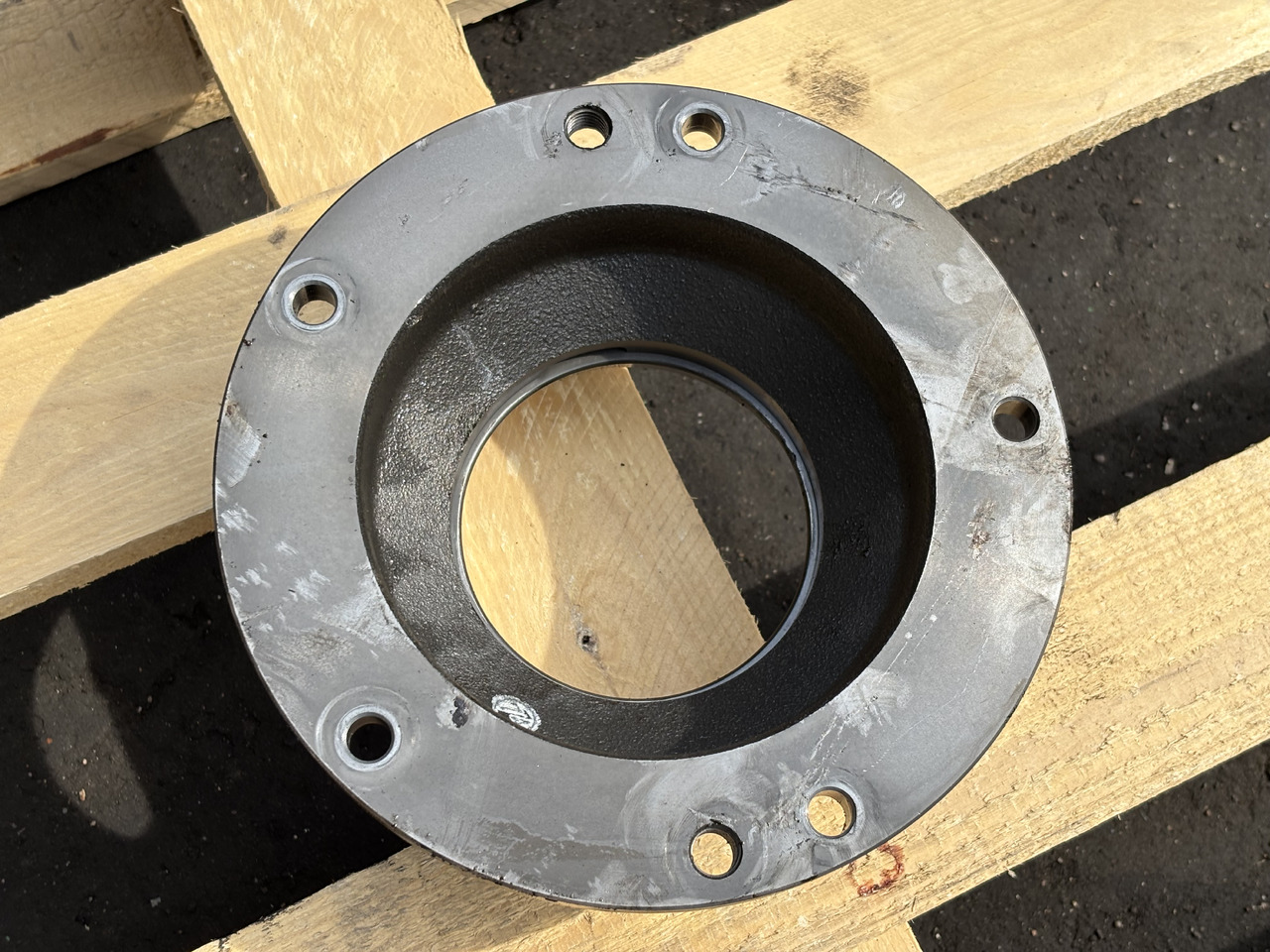 John Deere 6630 Obudowa łożyska bez łożyska L77138 - Cubo de roda para Máquina agrícola: foto 3 John Deere 6630 Obudowa łożyska bez łożyska L77138 - Cubo de roda para Máquina agrícola: foto 3