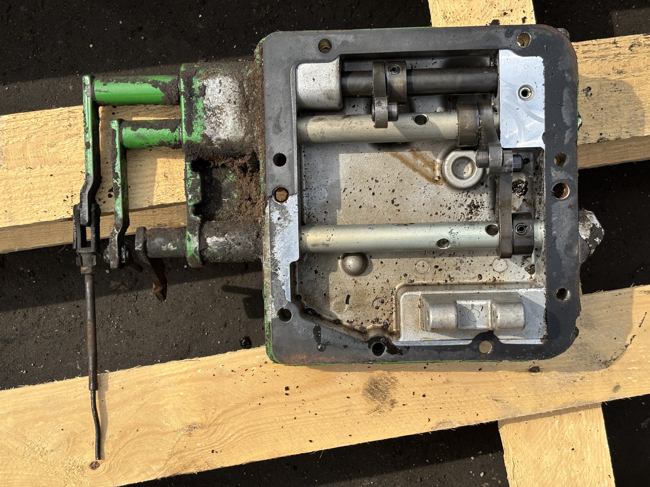 John Deere 6630 Zespół Zmiany Biegów L167547 - Manete de mudanças para Máquina agrícola: foto 2 John Deere 6630 Zespół Zmiany Biegów L167547 - Manete de mudanças para Máquina agrícola: foto 2