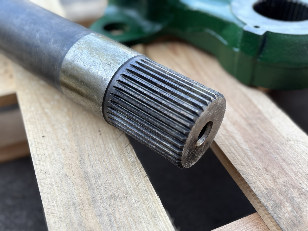 John Deere 6800 6900 7000 Wałek + ramiona podnośnika komplet R126713 L100694 - Barra de reação para Máquina agrícola: foto 2 John Deere 6800 6900 7000 Wałek + ramiona podnośnika komplet R126713 L100694 - Barra de reação para Máquina agrícola: foto 2