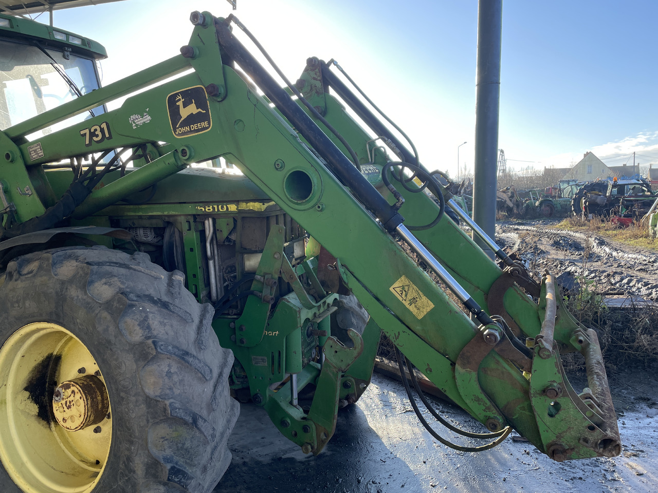 John Deere 6810 - przedni ładowacz TUR 731 - Carregador frontal para o trator: foto 3 John Deere 6810 - przedni ładowacz TUR 731 - Carregador frontal para o trator: foto 3