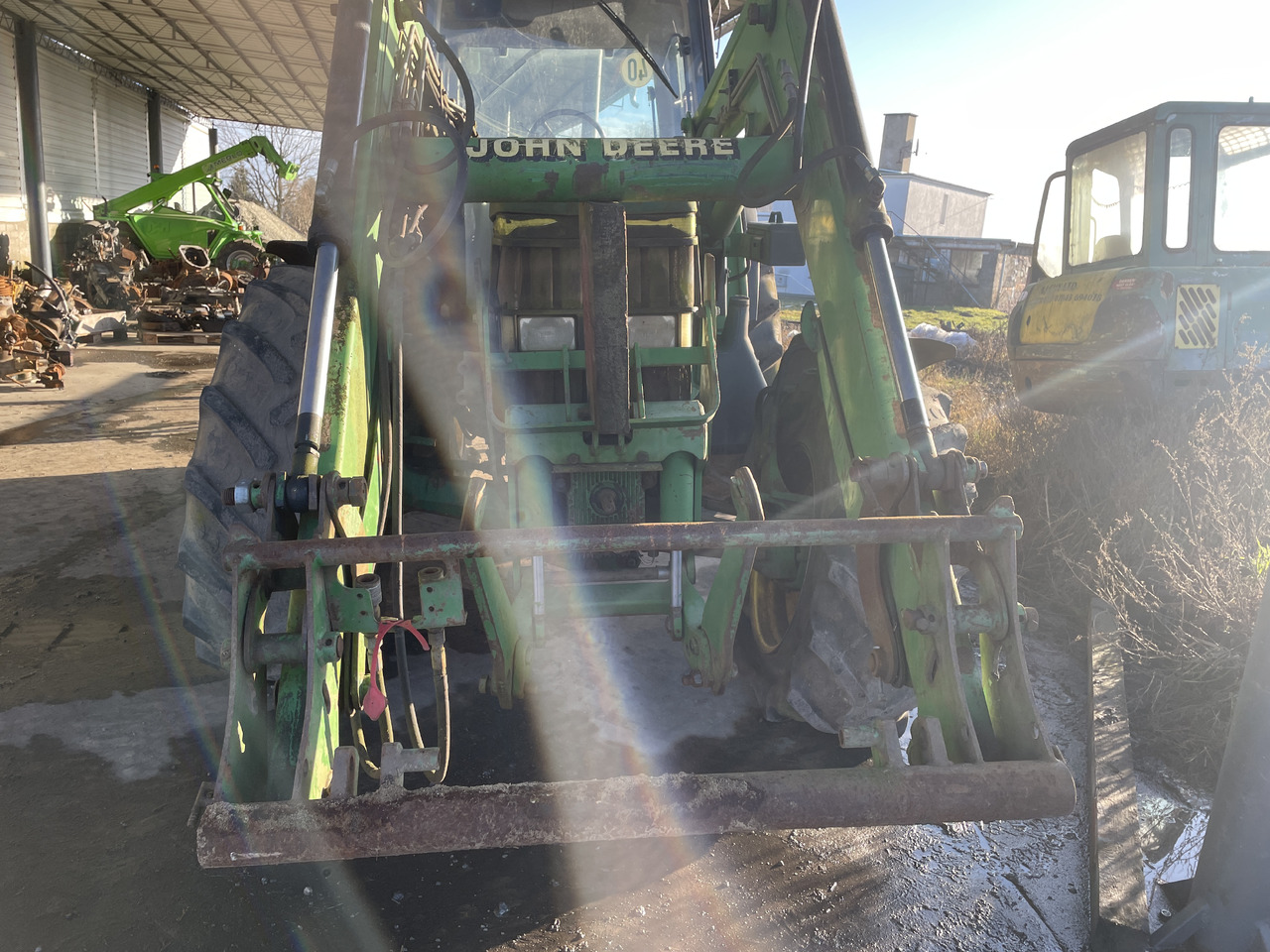 John Deere 6810 - przedni ładowacz TUR 731 - Carregador frontal para o trator: foto 4 John Deere 6810 - przedni ładowacz TUR 731 - Carregador frontal para o trator: foto 4