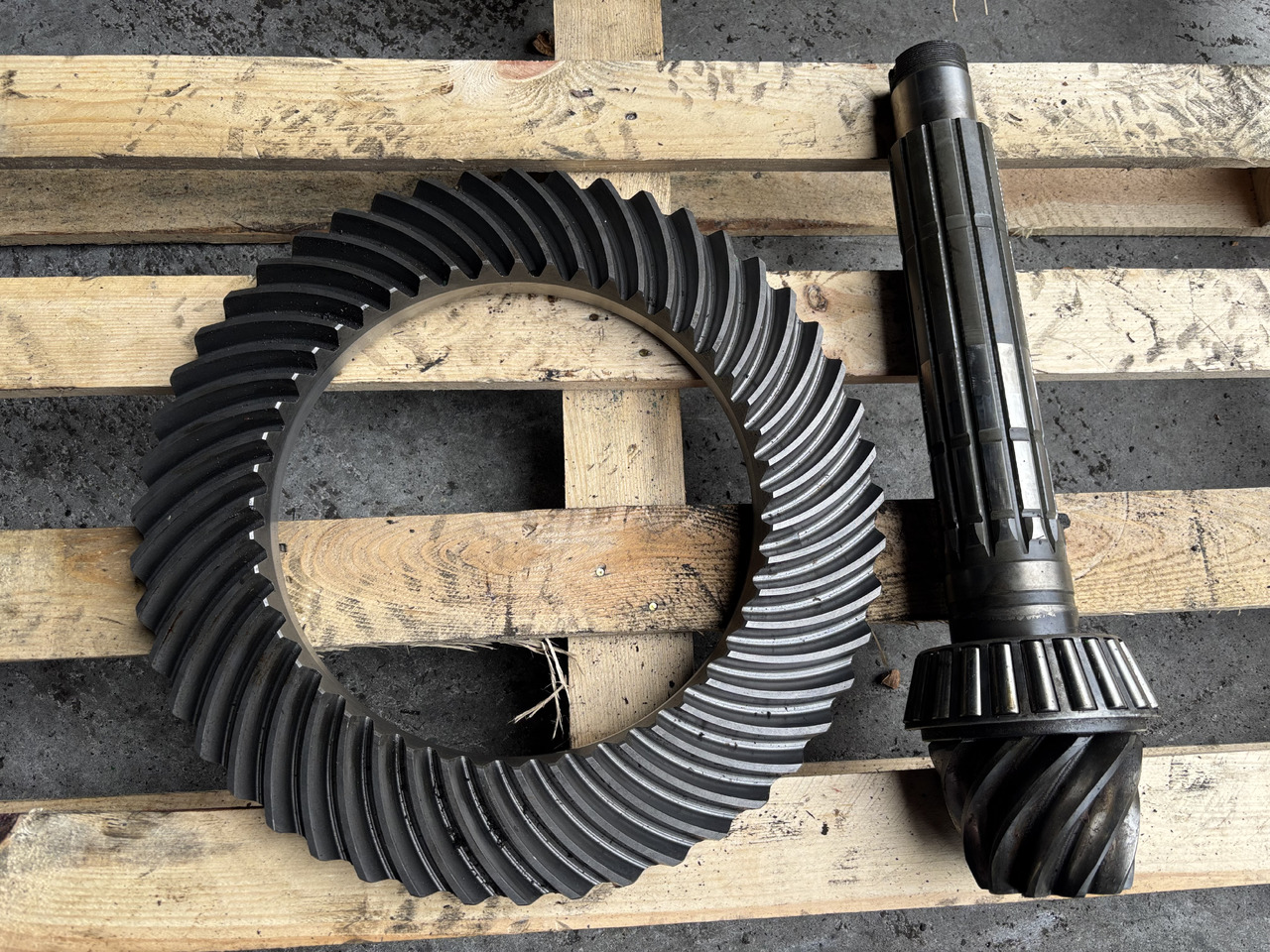 John Deere 7530 6170 6210 Mechanizm Różnicowy Atak RE565816 RE325246 R225505 R225507 - Diferencial para Máquina agrícola: foto 3 John Deere 7530 6170 6210 Mechanizm Różnicowy Atak RE565816 RE325246 R225505 R225507 - Diferencial para Máquina agrícola: foto 3