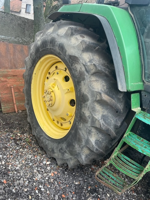 John Deere 7700 , 7800 , 7710 , 7810 koła opony felgi Goodyear 20.8 r42 , - Roda completa para Máquina agrícola: foto 1 John Deere 7700 , 7800 , 7710 , 7810 koła opony felgi Goodyear 20.8 r42 , - Roda completa para Máquina agrícola: foto 1