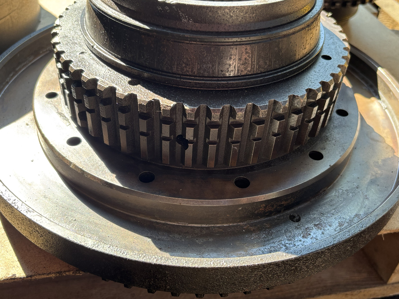 John Deere 7RXXX 7R330 7R 330 Piasta przedniego mostu TA27517 - Cubo de roda para Máquina agrícola: foto 3 John Deere 7RXXX 7R330 7R 330 Piasta przedniego mostu TA27517 - Cubo de roda para Máquina agrícola: foto 3