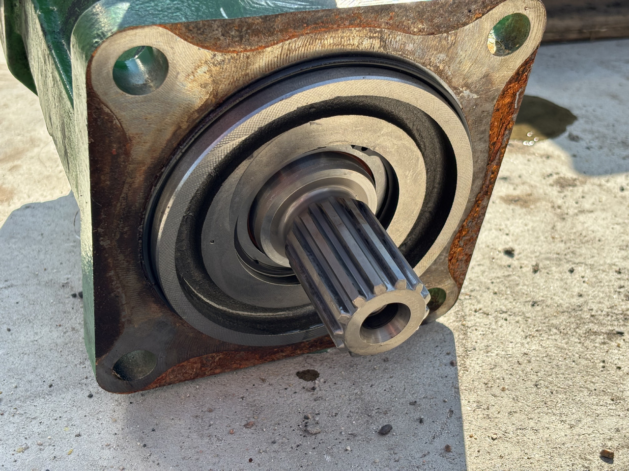 John Deere 8200 8400 8600 9500 9800 Hydromotor AXE78687 - Motor hidráulico para Máquina agrícola: foto 5 John Deere 8200 8400 8600 9500 9800 Hydromotor AXE78687 - Motor hidráulico para Máquina agrícola: foto 5