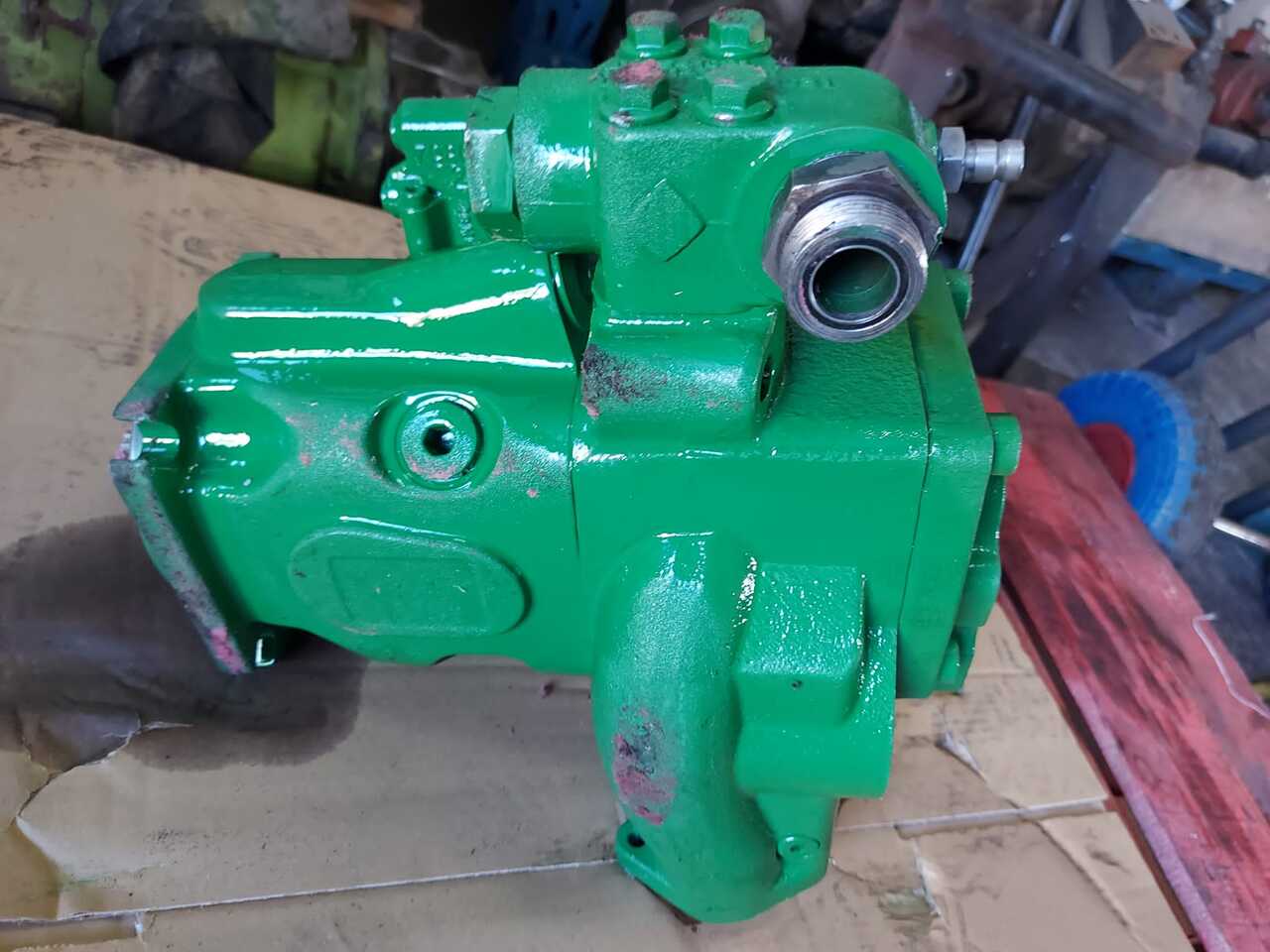 John Deere 8345r - Pompa Hydrauliki RE587646 - Bomba hidráulica para Máquina agrícola: foto 3 John Deere 8345r - Pompa Hydrauliki RE587646 - Bomba hidráulica para Máquina agrícola: foto 3