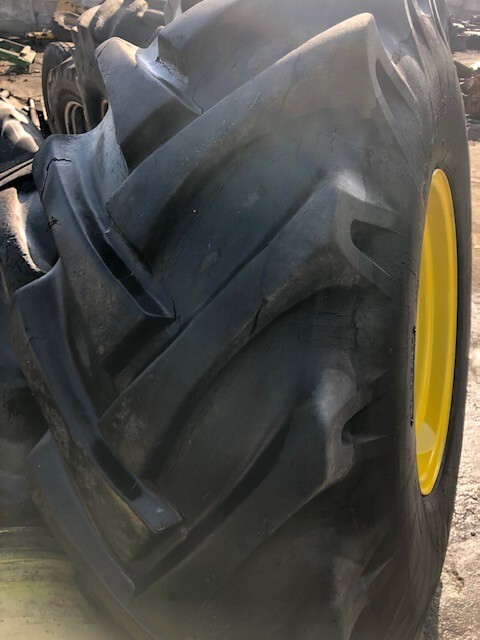 John Deere Felgi 20x26 , Koła 23.1-26 - Roda completa para Máquina agrícola: foto 5 John Deere Felgi 20x26 , Koła 23.1-26 - Roda completa para Máquina agrícola: foto 5
