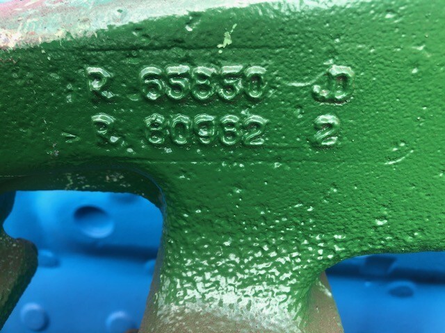John Deere R65850 , R80982 - Kolektor Wydechowy - Colector de escape para Máquina agrícola: foto 2 John Deere R65850 , R80982 - Kolektor Wydechowy - Colector de escape para Máquina agrícola: foto 2