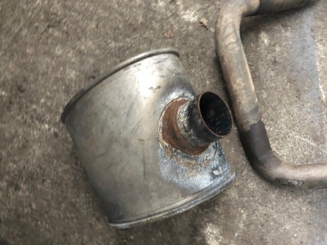 John Deere Tłumik - 6100 | 6200 | 6300 | 6400 - Silenciador para Máquina agrícola: foto 5 John Deere Tłumik - 6100 | 6200 | 6300 | 6400 - Silenciador para Máquina agrícola: foto 5