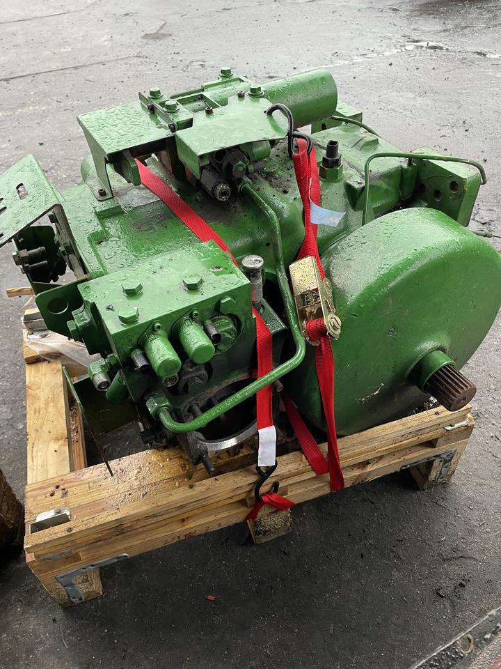 John Deere W540 - skrzynia biegów - Caixa de velocidade para Máquina agrícola: foto 4 John Deere W540 - skrzynia biegów - Caixa de velocidade para Máquina agrícola: foto 4